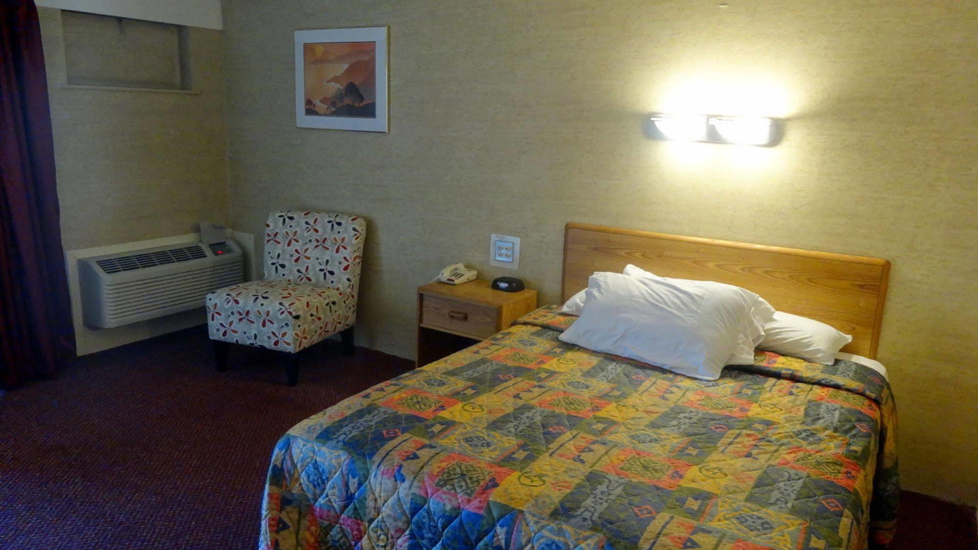 Red Carpet Inn Syracuse Airport North Syracuse Exteriör bild