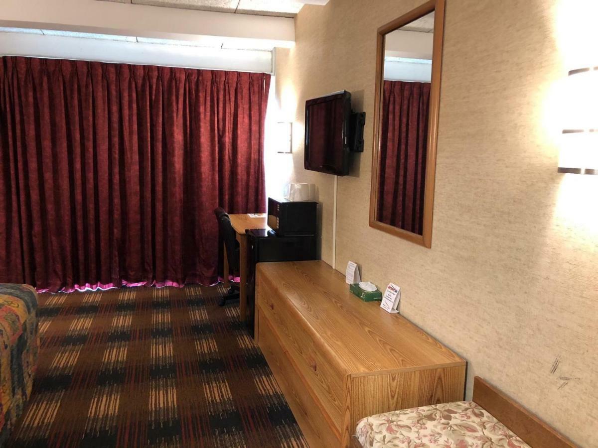 Red Carpet Inn Syracuse Airport North Syracuse Exteriör bild