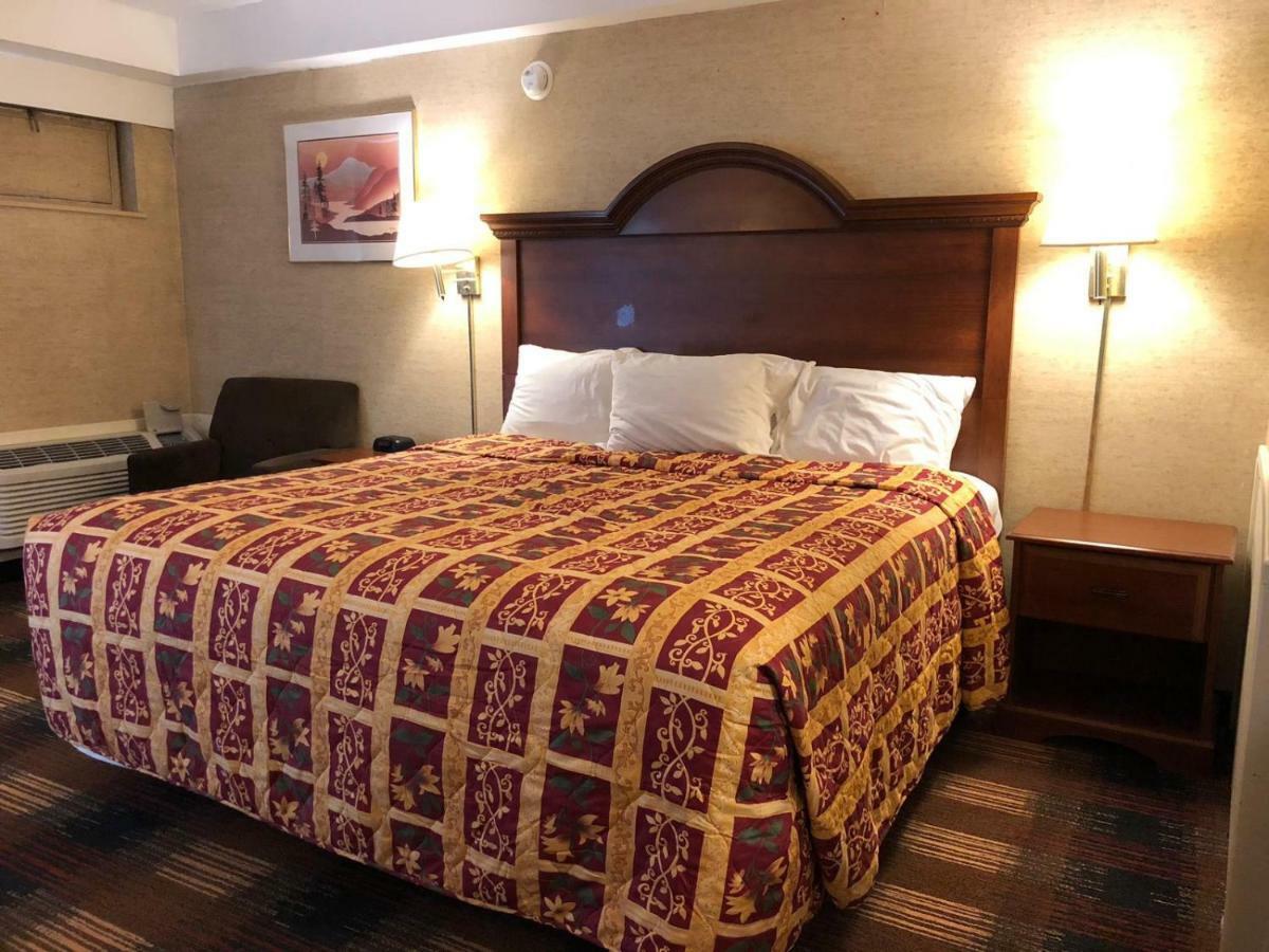 Red Carpet Inn Syracuse Airport North Syracuse Exteriör bild